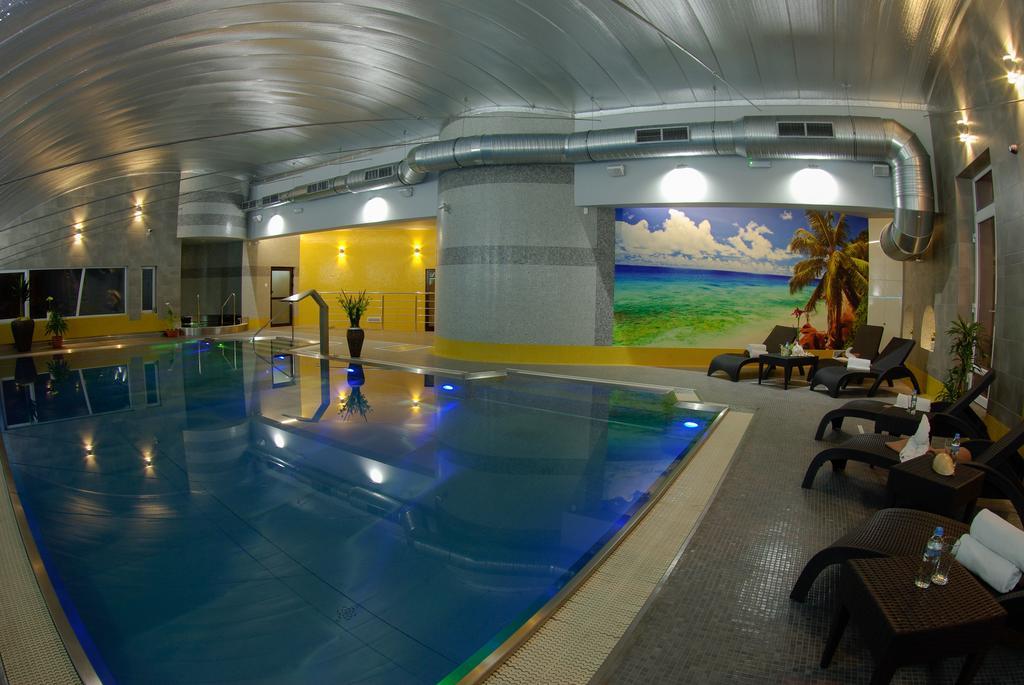 Majewski Hotel & SPA Malbork Exterior foto